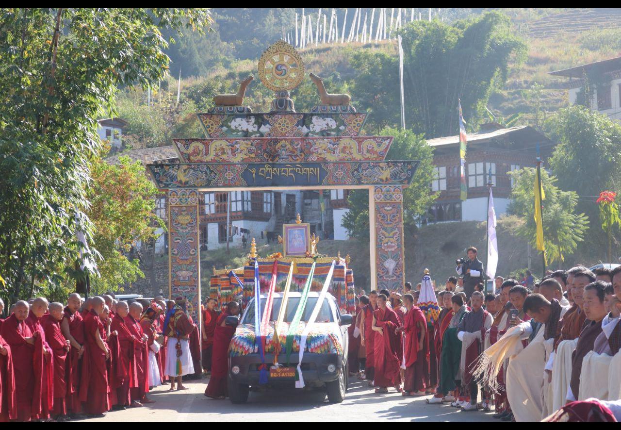 Chipdrel Ceremony for Central Monastic Body Reception